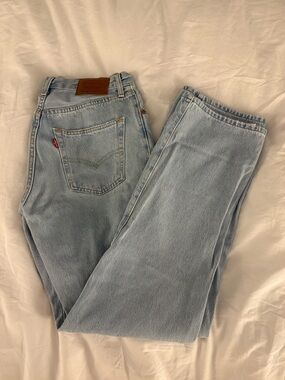 Levi 501 jeans